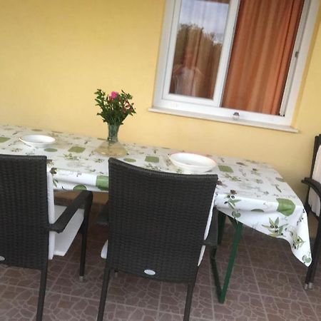 Apartments Iva Rogoznica  Buitenkant foto